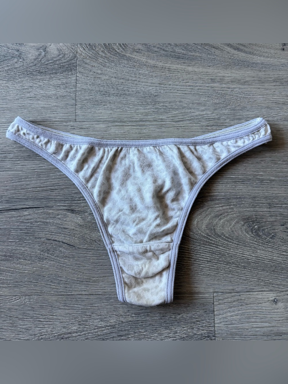 Uniqlo Thong